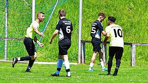 Bild : SV Eschbach siegt 3:0 bei Spitzenreiter SG FC Wehr/Brennet II – und wir haben Fotos!