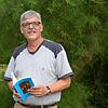 Das Dichten ist seine Leidenschaft: Der Jestetter Zollbeamte Ekkehard Walter hat mit 57 Jahren sein erstes Taschenbuch herausgebracht, ...