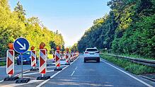 Die Bauarbeiten an der B31 bei Friedrichshafen-Ost werden erst zum Start der Sommerferien abgeschlossen sein.
