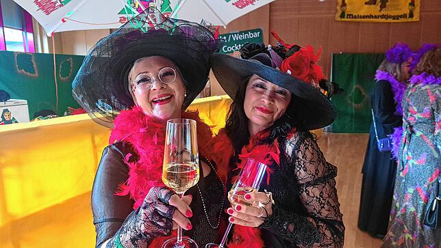 Ein Prosit auf die Bad Säckinger Wiiberfasnacht.