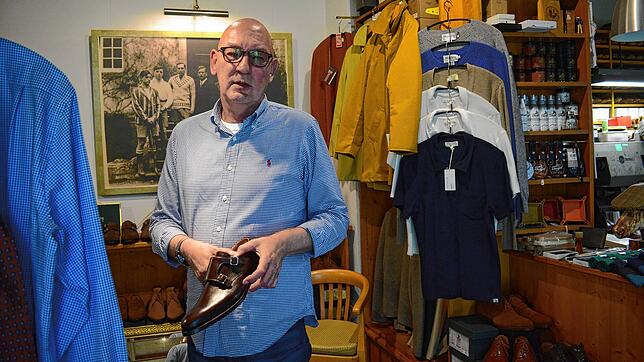 Die englischen Schuhe aus einer kleinen Manufaktur in Northampton in den East Midlands sind ein exklusives Vergnügen, das man sich ...