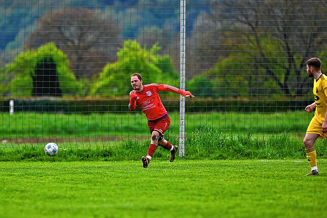 Bild 23: SV Schwörstadt unterliegt mit 1:5 bei der SG Nollingen/Degerfelden – und wir haben Fotos!