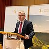 Mit einer bewegenden Rede hat Rolf Vögtle, Erster Landesbeamter des Landkreises Sigmaringen, am Dienstagnachmittag Abschied von den ...