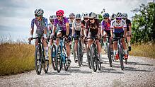 Toller Sport vor toller Kulisse: Beim Gravel Race waren im Hauptrennen rund 700 Fahrer und Fahrerinnen auf dem selektiven ...