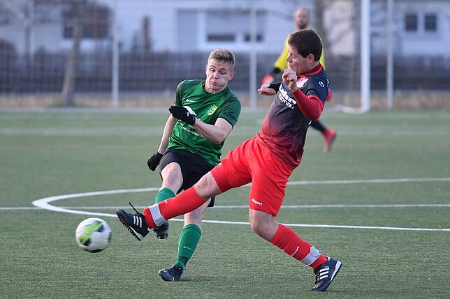 Bild 18: SV Herten besiegt den FC Schönau mit 4:1 &ndash; und wir haben Bilder!