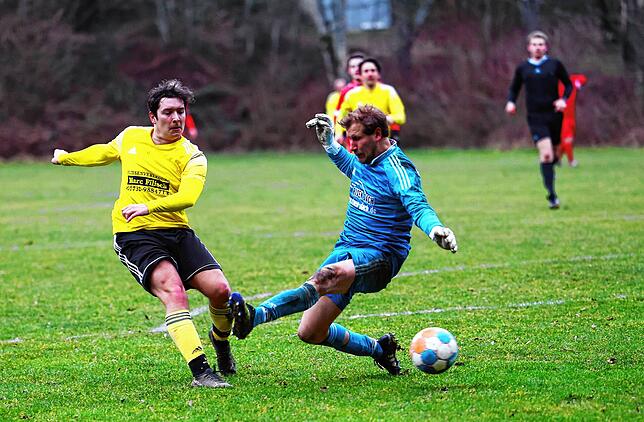 Bild 1: Die besten Bilder der Partie zwischen der SG Liggeringen-Güttingen und dem SC Bankholzen/Moos