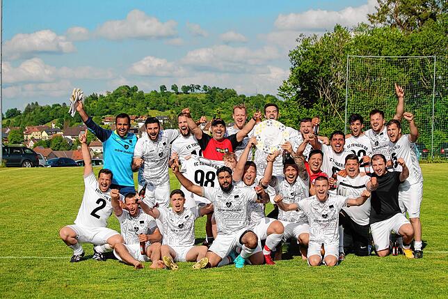 Bild 5: FC Tiengen 08 II holt den Titel durch ein 4:0 bei der SG Bettmaringen/Mauchen &ndash; wir haben Bilder!