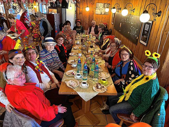 Bild 17: Die besten Bilder vom närrischen Kaffeekränzchen in Obersiggingen