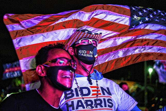 Florida: Zwei Demokraten, als sie noch nicht wussten, dass Biden hier unterliegt.