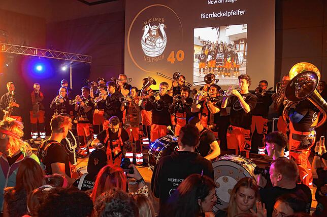 Bild 9: Wikinger feiern Riesenparty zum 40. Geburtstag