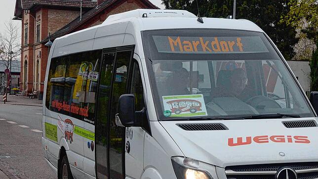 Mit solch einem Kleinbus soll der vierwöchige Probebetrieb des Stadtbus-Konzeptes in und nach den Pfingstferien stattfinden. Start ist ...