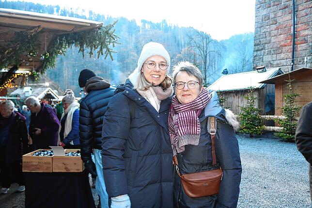 Tausende Besucher kamen zum Weihnachtsmarkt in die Ravennaschlucht um das einmalige Feeling zu erleben