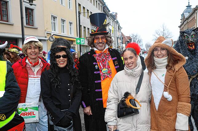 Bild 7: Schmotziger Dunschtig in Konstanz: Fasnacht mit Musik, Hästrägern und buntem Treiben - Die Bilder!