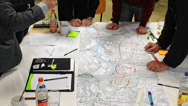 Eine Aufnahme aus dem Beteiligungsverfahren zur A 98: Das Bild wurde im November 2019 aufgenommen, als die erste Planungswerkstatt der ...