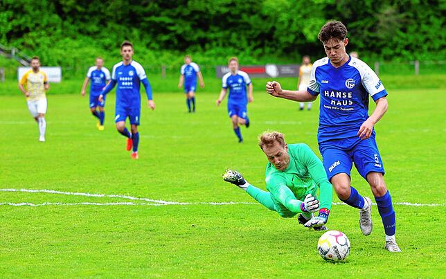 Bild 8: Die besten Bilder der Landesliga-Partie zwischen dem FC Radolfzell und der SG Dettingen-Dingelsdorf