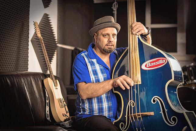 Gepflegten deutsch-italienischen Jazz serviert die Band Rockin Carbona im Furstenberg-Bräustüble.