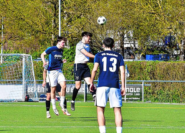 Bild 24: SV Buch siegt 3:2 beim VfB Waldshut – und wir haben Fotos!