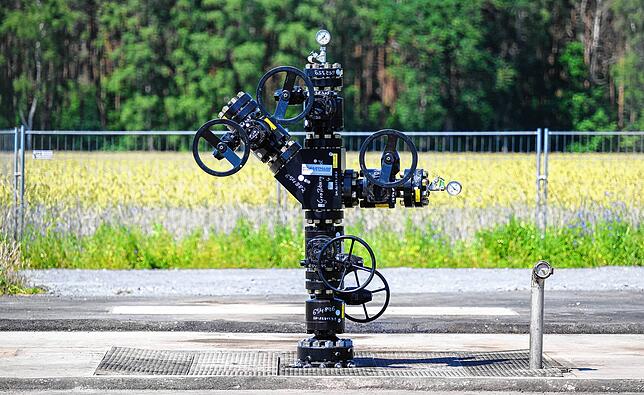 Im niedersächsischen Burgwedel wird nach Erdgas gebohrt, insgesamt betreibt ExxonMobil in seinen Fördergebieten im Norden und Osten ...