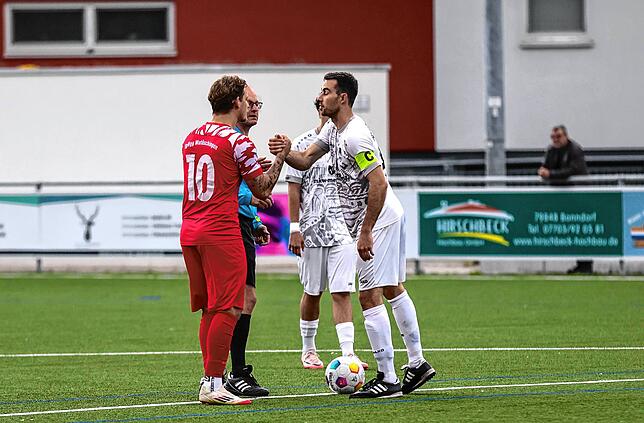 Bild 2: Spvgg. Wutöschingen und FC Tiengen 08 II trennen sich 2:2 – und wir haben Fotos!