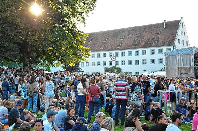Bild 24: 5000 Besucher feiern OneRepublic beim Salem Open Air &ndash; hier gibt es die Bilder
