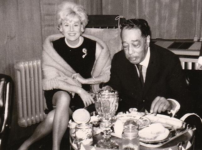Duke Ellington in Villingen beim Brunner-Schwer-Hauskonzert mit seiner Gattin 1965.