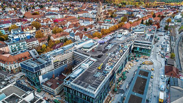 Das Cano drei Wochen vor der geplanten Eröffnung. Inzwischen prägt es seit drei Jahren die Innenstadt.