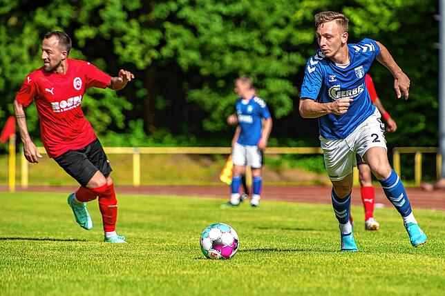 Bild 6: SF Schliengen gewinnt in der Bezirksliga-Relegation 4:0 beim FC 08 Bad Säckingen &ndash; wir haben Bilder!