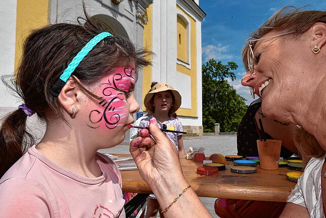 Bild 7: Heißer Auftakt am Samstag beim Donaueschinger Donauquellfest