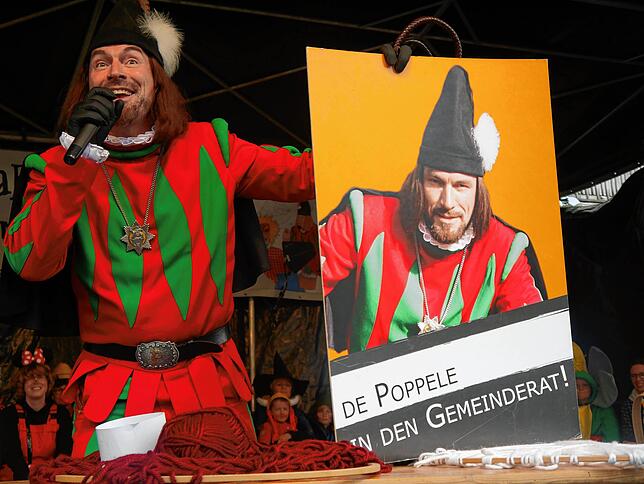 Bild 25: Jetzt haben die Poppele das Sagen: Die besten Bilder vom Rathaussturm in Singen