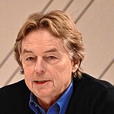 „Sie haben den Wunsch eines Bürgers auf Seesicht mit städtischen Mitteln durchführen lassen.“Siegfried Lehmann, FGL-Stadtrat