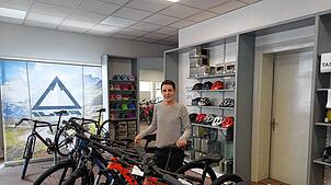 Karin Moreno-Gut schließt ihr Geschäft Radsport Pflüger. Foto: Maximilian Müller