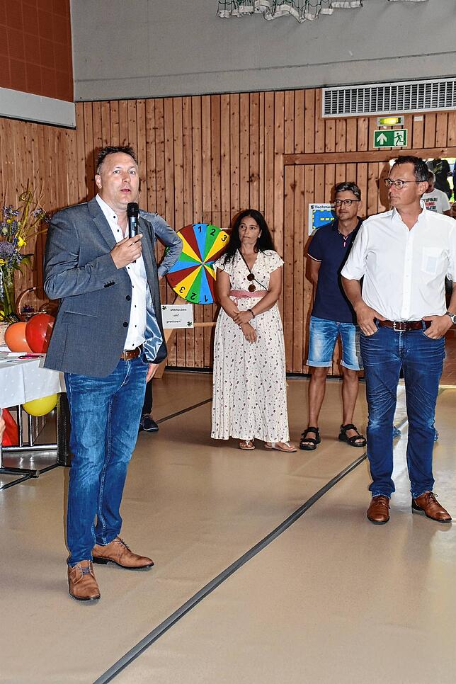 Bild 21: Bilder von der Tischmesse am Eigeltinger Dorffest
