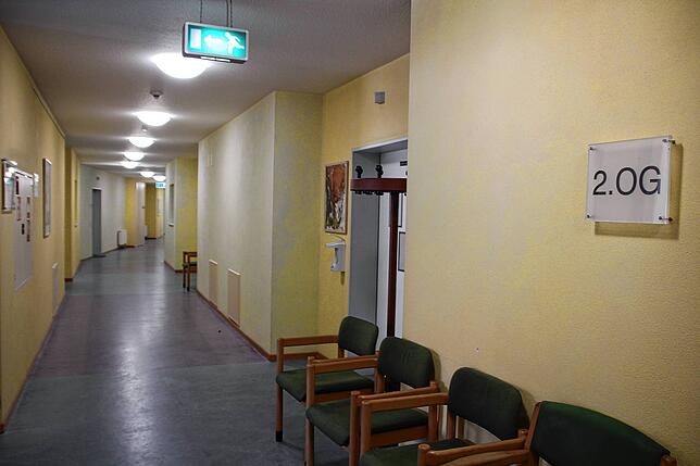 Im zweiten Obergeschoss beginnt die Baumaßnahme. Hier enstehen aus neun Wohnungen 13 Einzelzimmer.