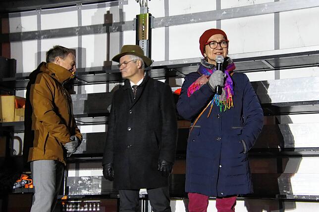 Die Landtagsabgeordneten Hans-Peter Storz (SPD), Klaus Burger (CDU) und Dorothea Wehinger (Grüne).