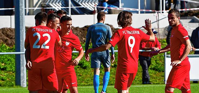 Bild 17: FC Tiengen 08 beendet seine Niederlagen-Serie mit einem 5:1 gegen den SV Jestetten &ndash; und wir haben Bilder!