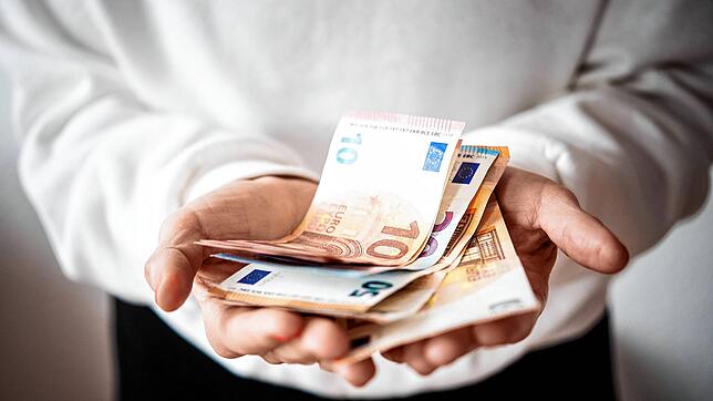 Wohin mit dem Geld? Anlagen bringen wenig, die Inflation frisst den Rest.