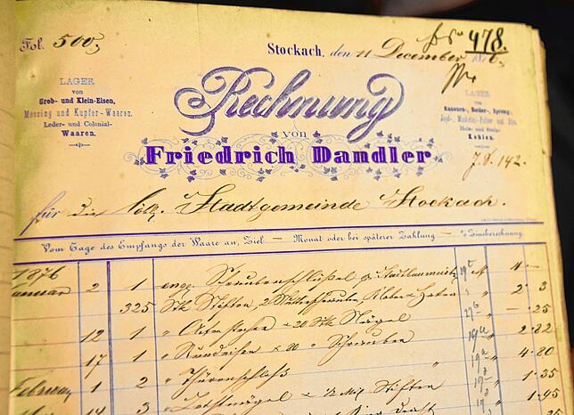Eine alte handschriftliche Rechnung der Firma Dandler an die Stadt Stockach.