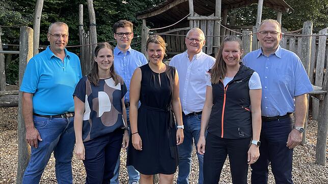 Der neue Ortschaftsrat Riedheim (von links): Christian Kessler, Sabrina Heiß, Jonas Alber, Julia Heimgartner, Bernd Brielmayer ...
