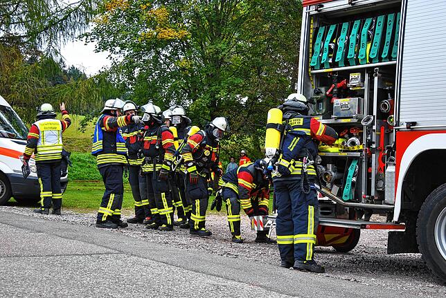 Bild 11: Gelungene und herausfordernde Probe der Feuerwehr Herrischried