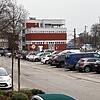 Im Bereich des Parkplatzes an der Friedrich-Werber-Straße wurde am Freitagabend ein Mann mit einem Messer lebensgefährlich verletzt. Die ...