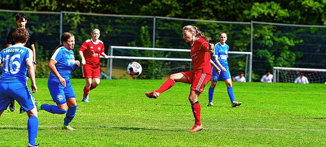 Bild 11: SC Niederhof/Binzgen feiert ersten Sieg beim 4:3 gegen den Hegauer FV II &ndash; und wir haben Bilder!
