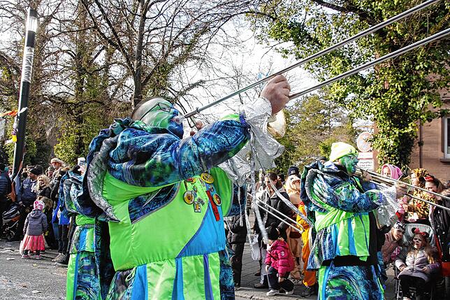 Bild 12: Bilder vom Narrenbaum-Umzug in Singen