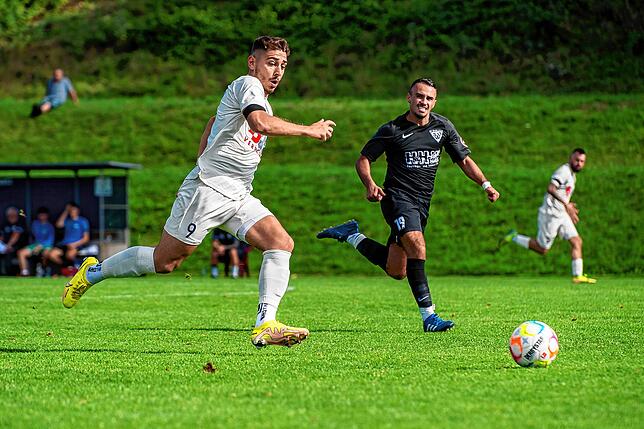 Bild 2: FC Erzingen verliert gegen den SV Weil mit 0:4 &ndash; und wir haben Bilder!