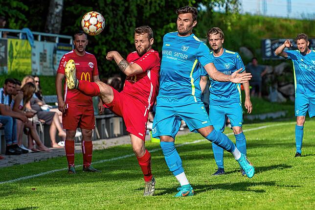 Bild 22: SV Buch besiegt den FC Wallbach mit 6:0 &ndash; und wir haben Bilder!