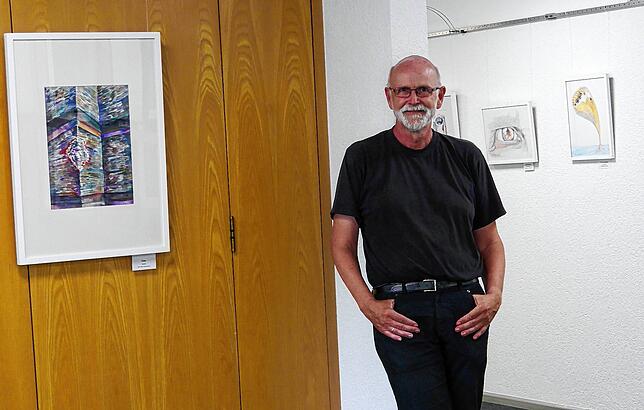 2022: Die aktuelle Ausstellung, die 123., bestreitet Initiator Jörg Rinninsland erstmals mit eigenen Bildern. In diesem Jahr ist der ...