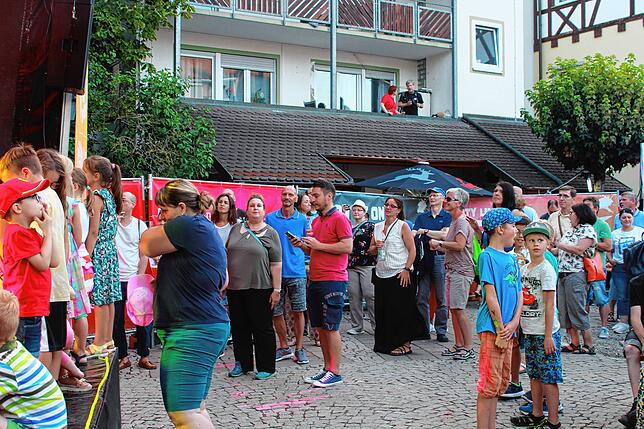 Bild 12: Schweizer Feiertag 2022: Bilder vom Straßenfest Teil 3