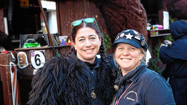 Bild 2: Jetzt geht&lsquo;s um die Wurst! Bilder vom Kaiserbrunnen am Rosenmontag