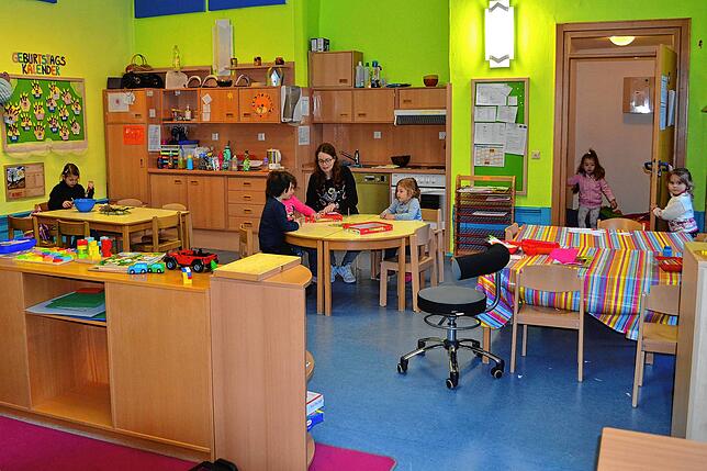 Den Kindern in der Gespenstergruppe wird es mit Erzieherin Lisa Schafheitlin nicht langweilig.