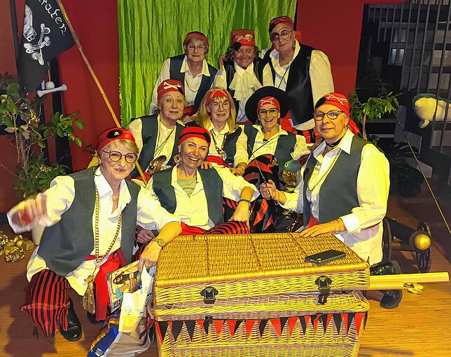 Bild 23: Waldshut: Frauen feiern ausgelassen bei der unvergesslichen Frauenfasnacht – Bilder hier!