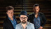 Das Matti Klein Soul Trio tritt im Rahmen von „Jazz in Town“ am Sonntag, 11. Mai, in der Obstscheune Streicher in Aach-Linz auf.